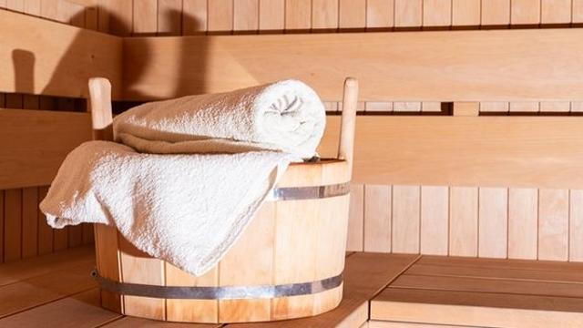 한국인의 피로 해소 사우나…'이런 사람'은 조심하세요