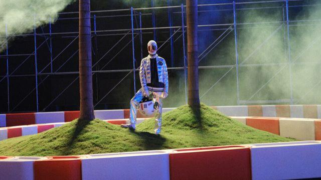 레트로 카 레이싱의 에너지를 담은 몽클레르 X 팜 엔젤스 컬렉션