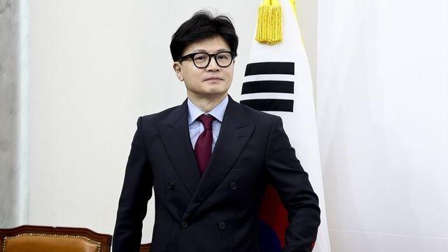 한동훈 “윤석열, 탄핵 외엔 다른 방법 없어…즉각 배제돼야”