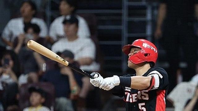 KIA 김도영, 역대 최초 골든글러브 득표율 100％ 이룰까