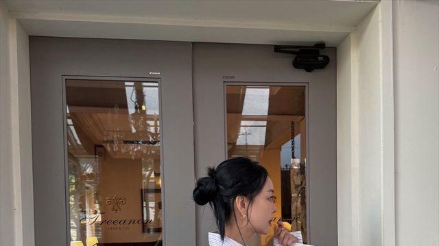 백보람, 퀼팅 백으로 완성한 ‘편안한 세련미’…감각적인 캐주얼룩