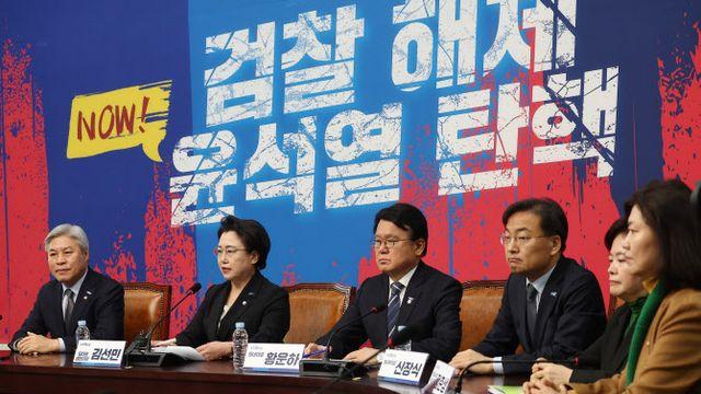 백선희, 조국 의원직 승계…14일 탄핵안 표결 참여한다