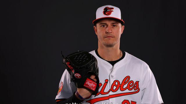 [공식발표] 롯데, 새 외국인 투수 터커 데이비슨 영입…반즈·레이예스 재계약도 성공