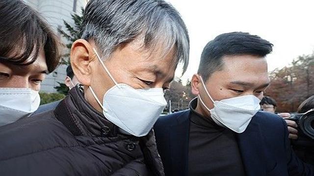 경찰 1·2인자 초유의 동시 구속…법원 