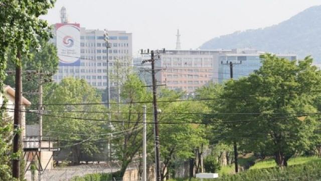 尹 ‘가짜 출근’ 의혹에…“속 시원하다” 경찰청 블라인드 반응은