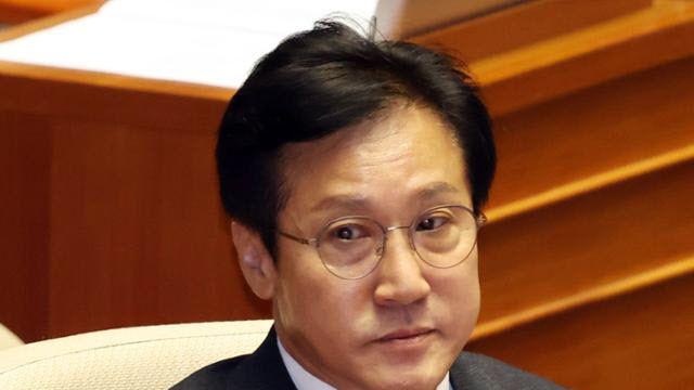 '새만금 태양광 비리' 신영대 의원 전 보좌관, 1심 징역형