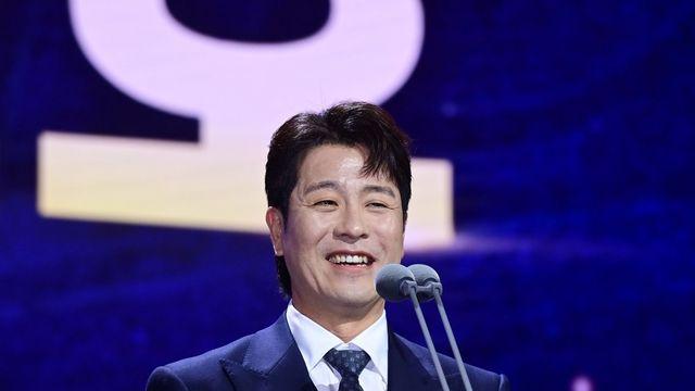 강민호, 흐뭇한 골든글러브