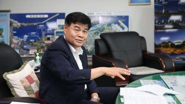 심규언 동해시장, 뇌물수수 혐의 구속