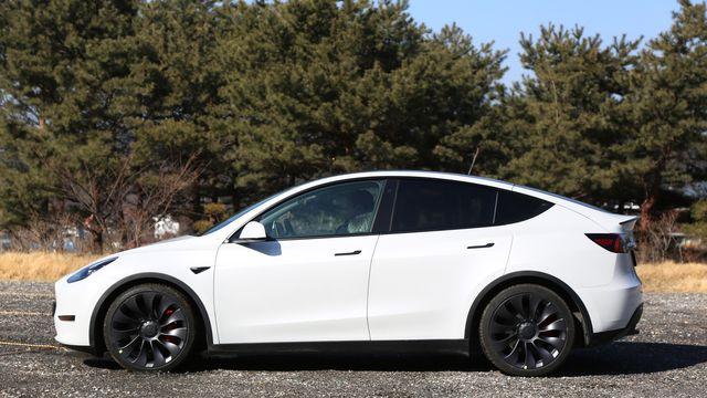 2024년 지나가는 속도만큼 빨랐던 SUV BEST 12