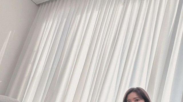 정시아, 오버핏 데님 셔츠+레깅스로 완성한 '홈웨어의 정석'
