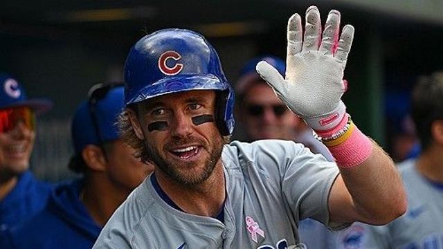 KIA, 위즈덤 영입 