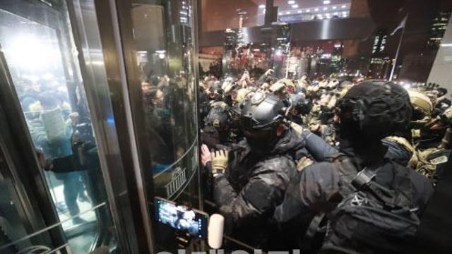 경찰, 문상호·노상원 정보사령관 '내란죄' 긴급체포(상보)