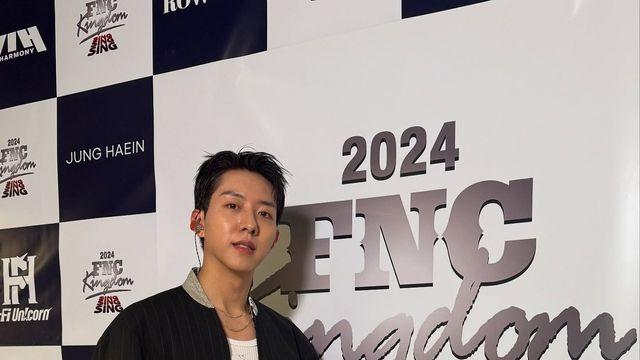 이정신, 블랙 재킷+데님 팬츠로 뽐낸 '청량 시크'…완벽한 남친룩 완성