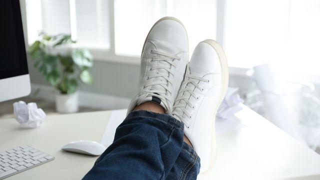 척추 건강에 혈액 순환까지…'이 자세'가 우리 몸에 끼치는 악영향