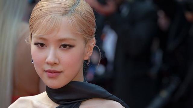 글로벌 차트에서 인기 폭발… '아파트' 열풍 로제 솔로앨범, 빌보드 3위 등극