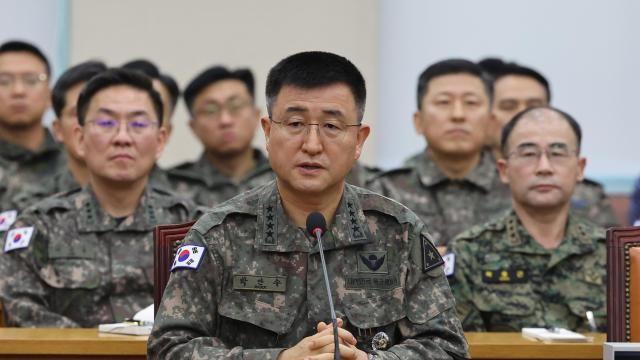 '포고령 발표' 박안수 육참 총장 구속