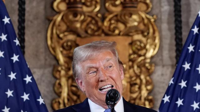 트럼프 “재택근무 말도 안 돼···사무실 안 오면 해고”