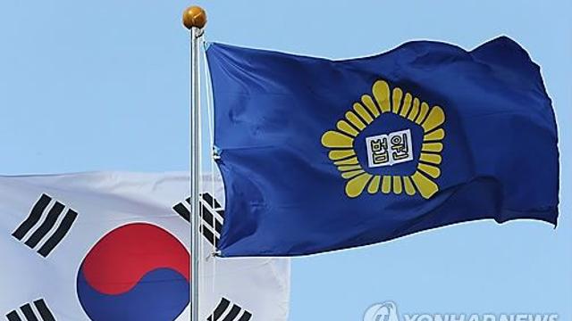 60대 경비원 넘어뜨려 숨지게 한 20대에 징역 10년 구형