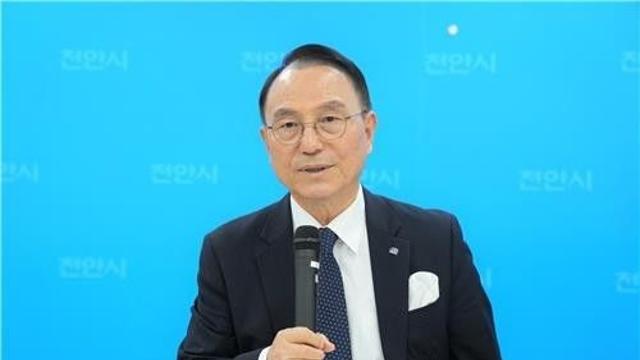 선거법 위반 박상돈 천안시장 파기환송심서 징역 1년6개월 구형