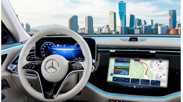 답답했던 내비게이션 바뀐다! 메르세데스-벤츠 주요 모델 '티맵 오토' 탑재