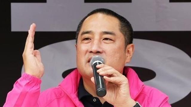 '지방선거 앞두고 금품 제공' 강용석 2심도 징역형 집행유예