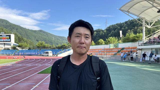 “‘영원한 1호팬’ 어머니가 웃으셔서 행복했다” 대학 최고 최재영 감독이 떠올린 그날
