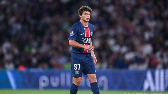 PSG 엔리케의 실험실은 계속된다…이번엔 2004년 MF를 레프트백으로