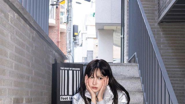 남희라, 니삭스+미니스커트로 완성한 '각선미 종결자'