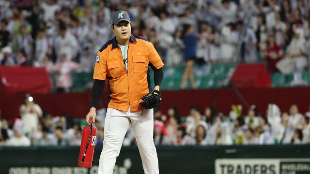 출혈 무릅쓴 KIA…왜 FA 1년 남은 조상우를…