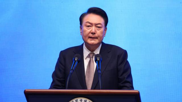 [속보] '심판서류 거부' 윤...헌재, 