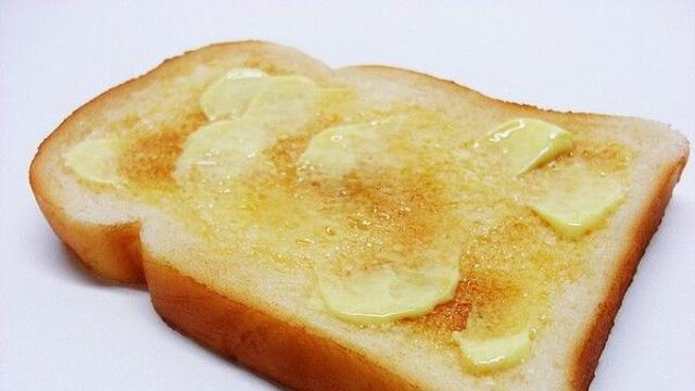 50대부터 꼭 피해야 한다는 음식들과 대체 식품