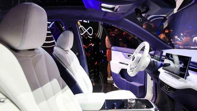 혼다.닛산 경영 통합에 대만 폭스콘도 참여? 닛산차 지분 인수 검토