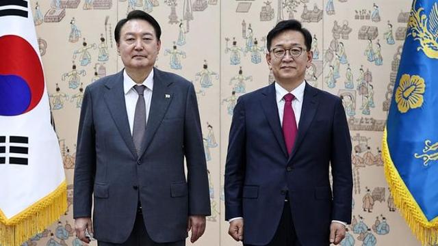 [속보] 윤 대통령 측, 오늘 오후 2시 서울고검 앞에서 '입장 표명' 한다