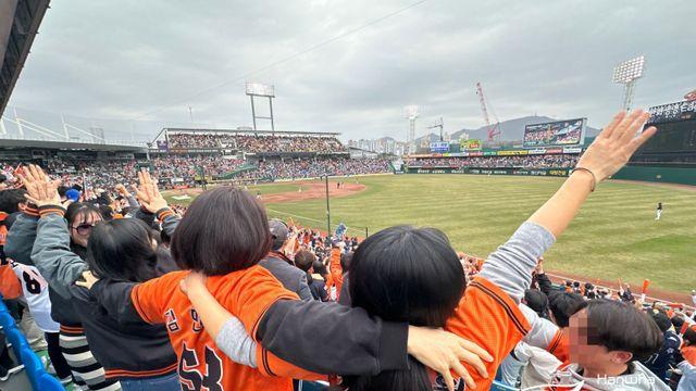 KBO, 2025년 일정 발표...한화 이적한 심우준·엄상백, '신구장' 첫 상대 친정 KT 만난다