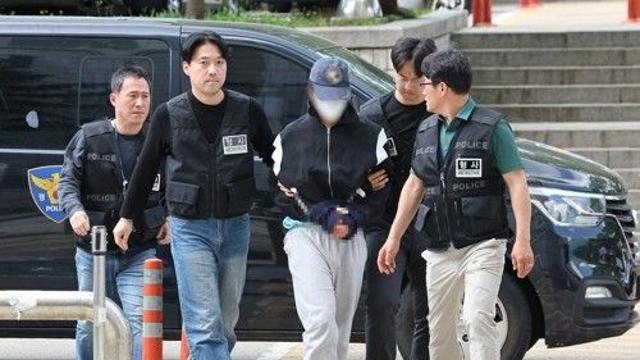 여자친구 살해한 의대생, 1심서 징역 26년