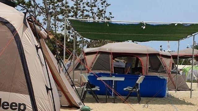 울산 해수욕장서 공용 수돗물 끌어다 개인 풀장 만든 일가족 ‘뭇매’.