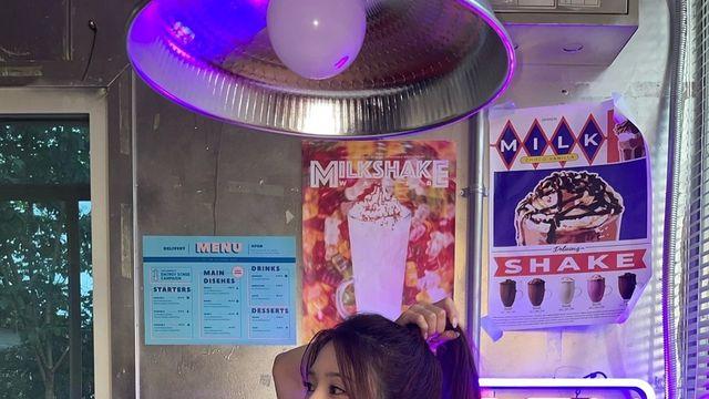 트리플에스 코토네, 포니테일로 완성한 러블리 무드