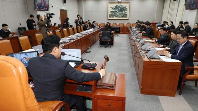 野, 26일부터 '매일 본회의' 운영위 단독 의결…내달 2~3일 대정부질문