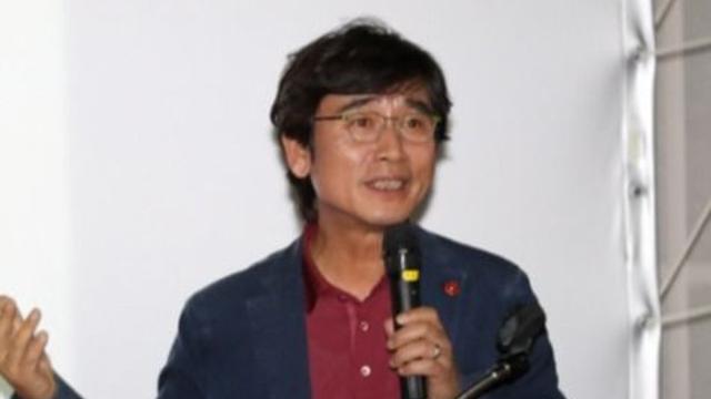 ‘가짜뉴스 유포’ 유시민, 항소 포기···한동훈에 3000만원 배상 확정