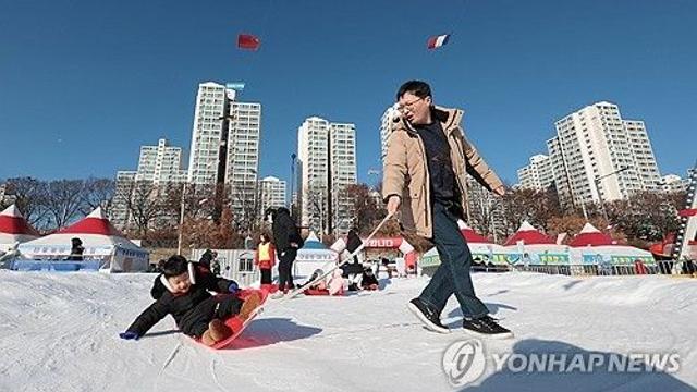 [날씨] 눈 대신 추위 덮친 크리스마스 이브…아침 최저 -15∼2도
