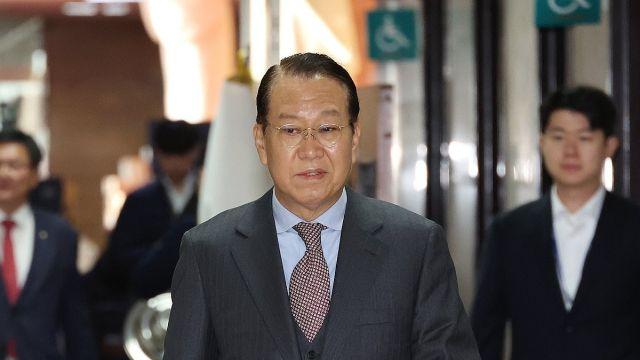 [속보] 국민의힘 비대위원장에 권영세 유력…오늘 의총서 결정