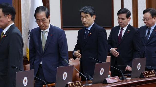 정부, 국무위원 사퇴·탄핵으로 '국무회의 기능 정지' 우려