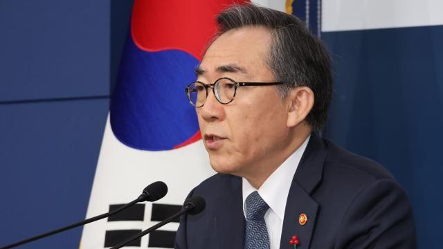 한·일 외교장관, 20분간 통화…