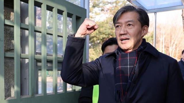 조국 옥중편지  “尹 대통령, 권력을 극단적으로 사용하는 괴물”