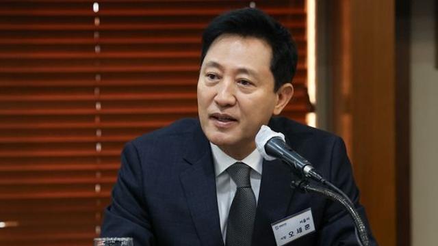 오세훈 시장 ‘송민호 복무 논란’에 “사회복무요원 실태 전수조사 지시”