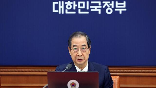 [이슈] ‘쌍특검법’ 미룬 한덕수…민주당 “탄핵 절차 바로 개시” 선포, 국힘 “조폭과 다름없어”