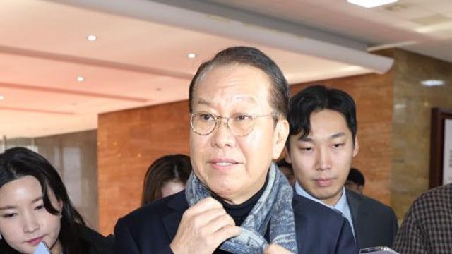 與, 권영세 비대위원장 후보 확정…‘친윤계 꼬리표’ 난색(종합)