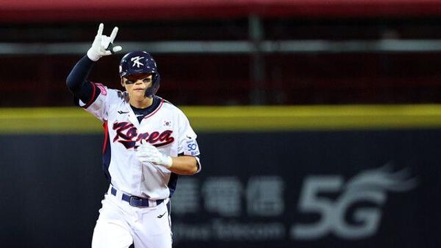 KIA 김도영, 프리미어12 활약 선수 3위… MLB 신인 1순위 제쳤다