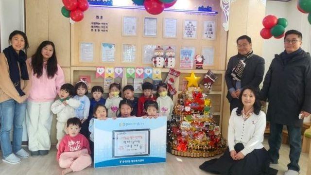 시립광명어린이집 어린이들, 어려운 가정을 위한 식료품 기부