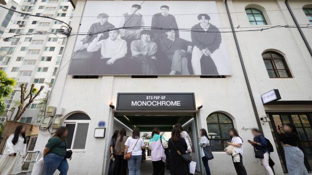 방탄소년단, 연말 차트도 휩쓸었다… 미 빌보드 재진입